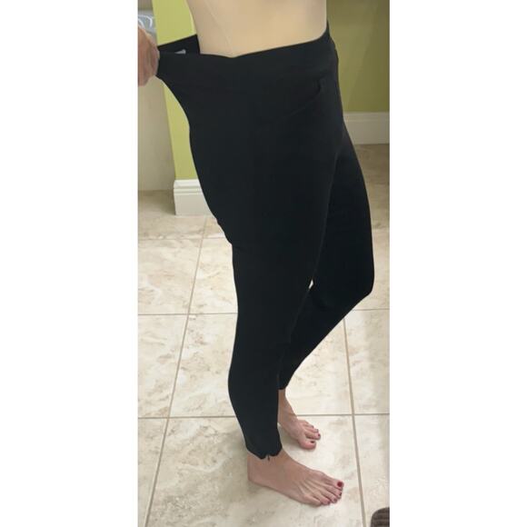 WHBM skinny ankle zipper ankle closure size 2 pull on black work pants - Picture 8 of 9